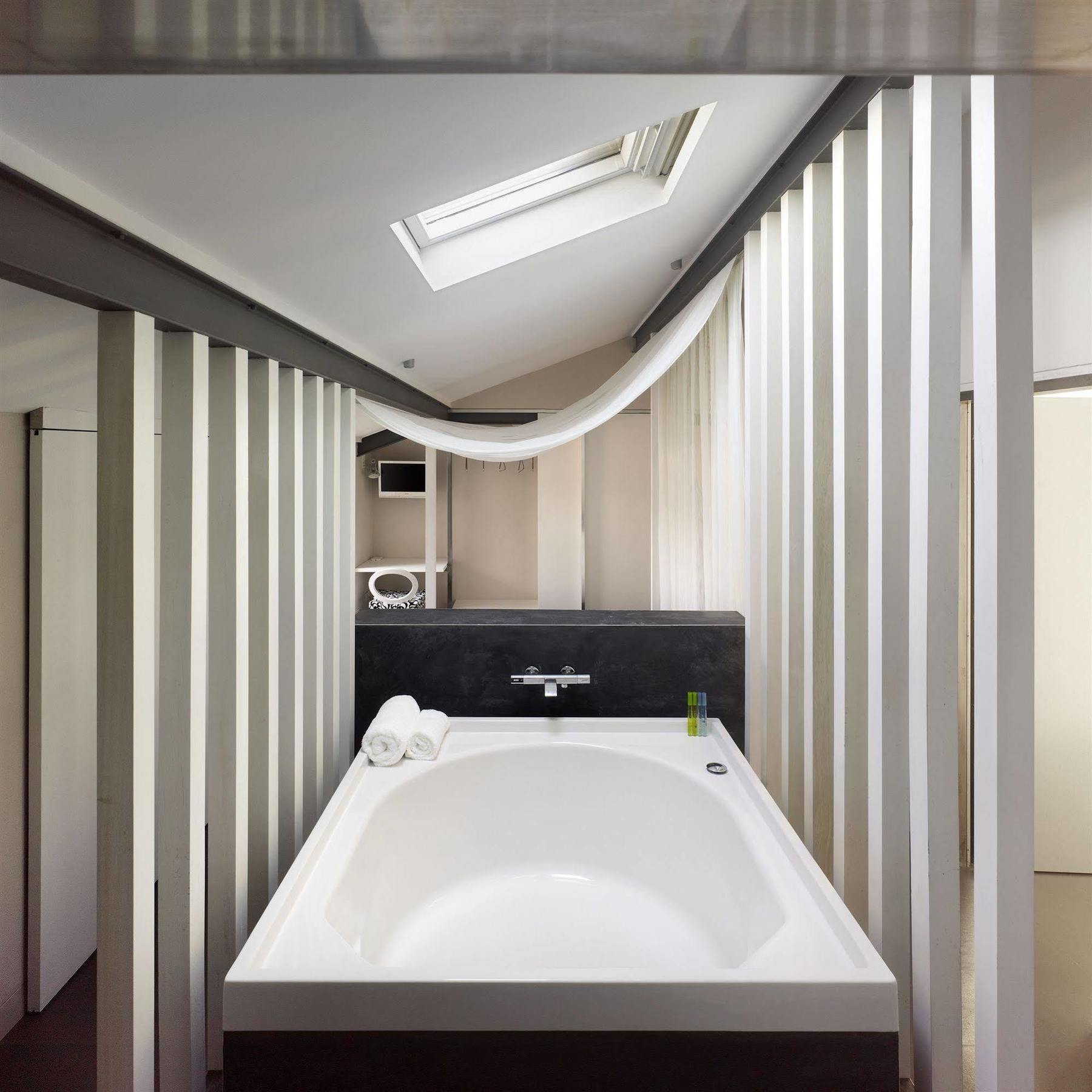 Moure Hotel 2*