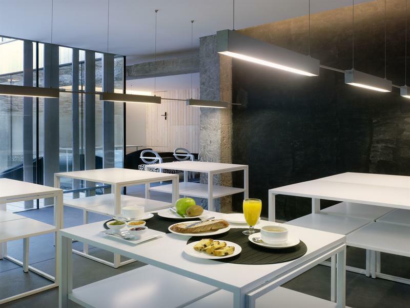 Moure Hotel 2*